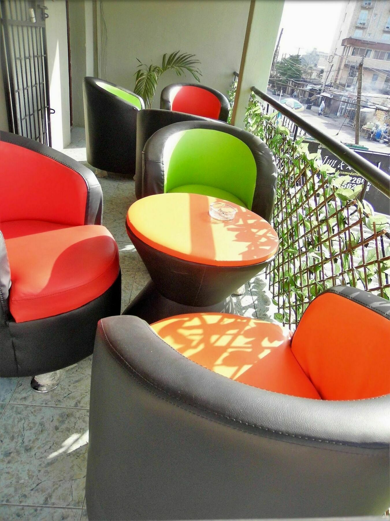 Legendary Inn & Lounge Bale Akiosi Luaran gambar